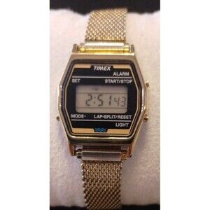 TIMEX VINTAGE DIGITAL OCTAGON WATCH CHRONOGRAPH ALARM NEW BATTERY